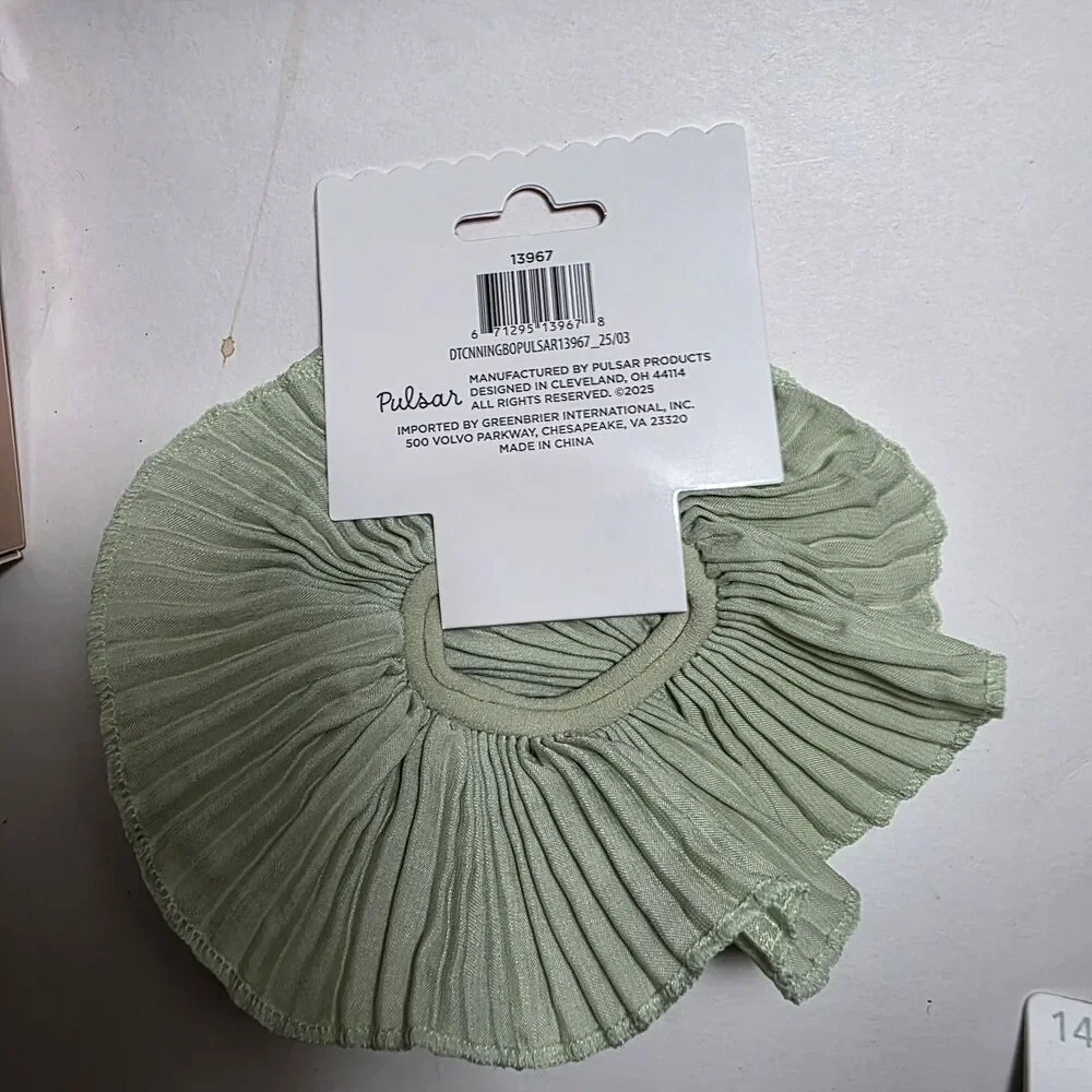 Fashion Scrunchie Green Silky NEW
